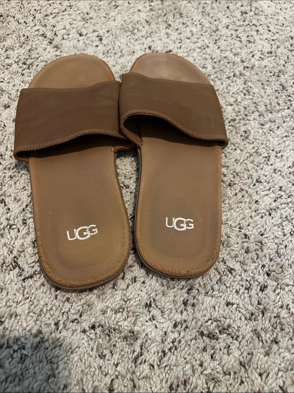 UGG Men's size 10 Brown Leather Slide Sandals — Classic Chestnut